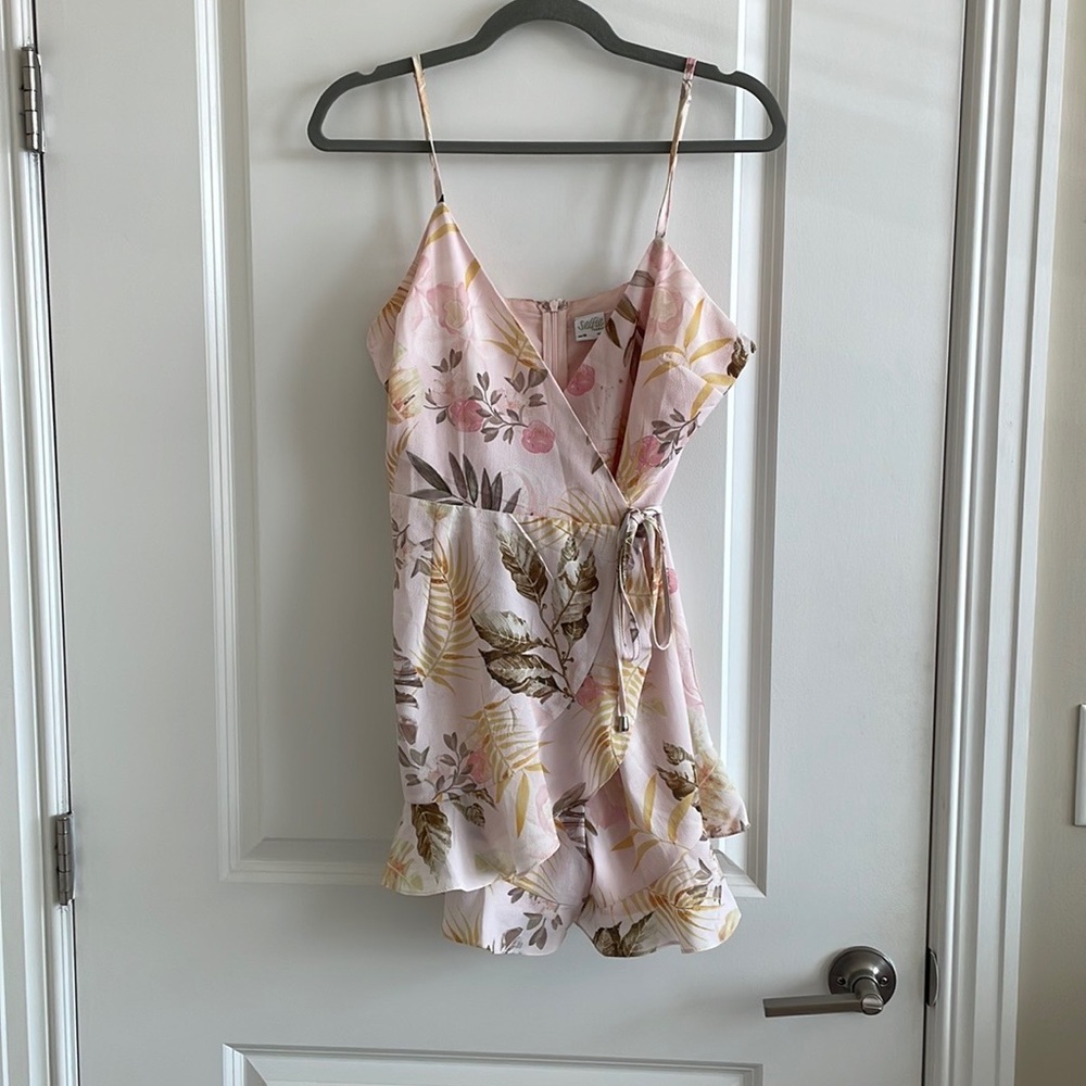 Flowery wrap romper